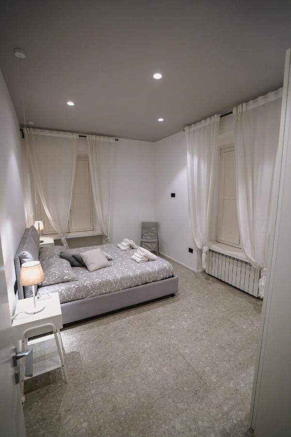 De Luca 6 * Salerno